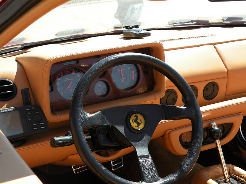 Illustration for article titled Backyard Ferrari Of The Day: Fierrari 512 Testarossa